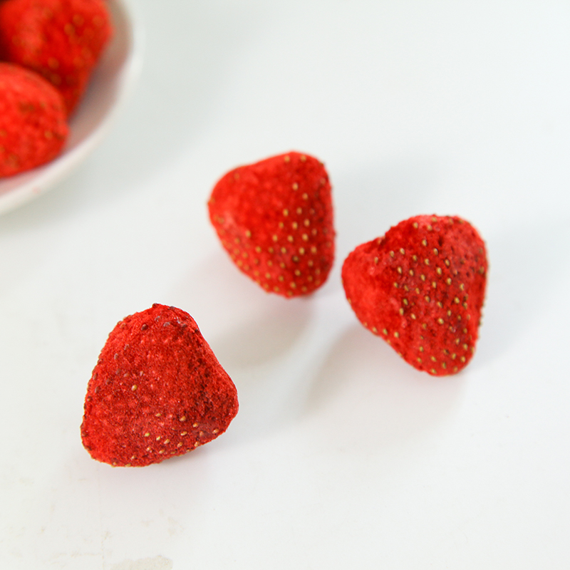 Freeze dried strawberry 18