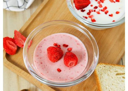 What do freeze dried strawberries taste like